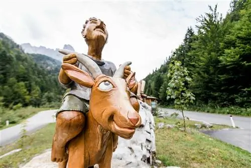 Тропа приключений Шнаклера - отличный природный заповедник для маленьких посетителей, основанный на местной истории.