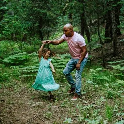 Веселье на свежем воздухе + внимательность=улучшение психического здоровья детей