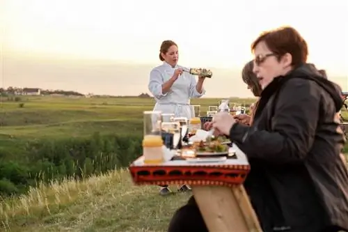 Ужин Хан Ви Мун в Ванускевине, Саскатун.