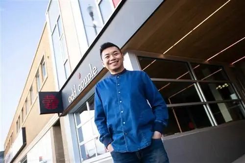 Энди Юэн: шеф-повар и совладелец ресторана Odd Couple в Саскатуне.