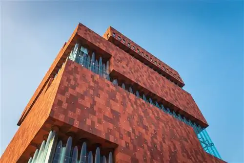 Музей MAS, Museum aan de Stroom, вдоль реки Шельда в Антверпене, Бельгия.