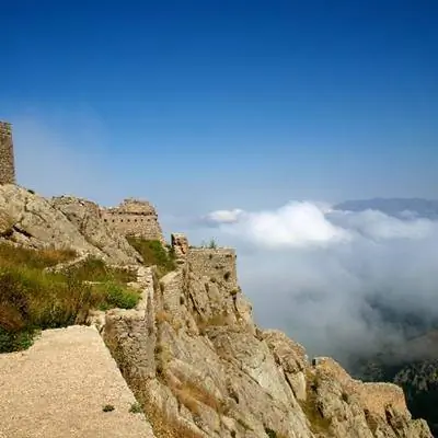 Иран: Встреча с кочевниками замка Бабак