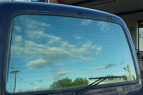 Для чего нужно инфракрасное ветровое стекло?