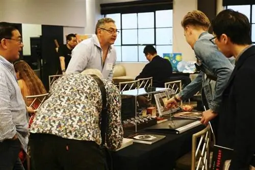 Пятница Свернуть 16 10 20 Hublot Жан-Клод Бивер