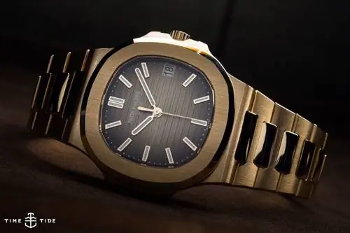 EDITOR’S PICK: Patek Philippe Nautilus 5711/1R-001 из розового золота с шоколадным циферблатом
