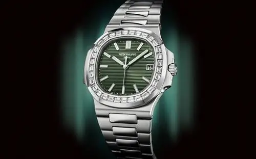 новые часы Patek Philippe Nautilus