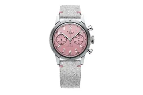 Аукцион проекта «Розовый циферблат»