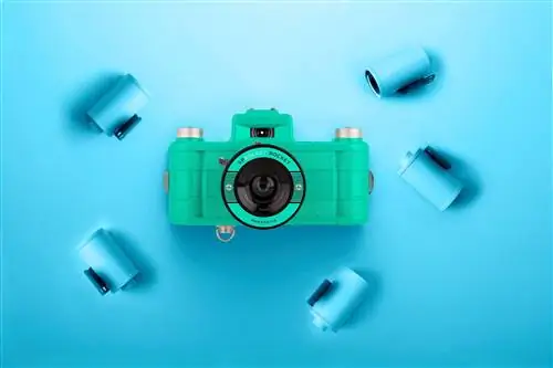 Камера Lomography Sprocket Rocket Teal 2.0 практически такая же, как и раньше