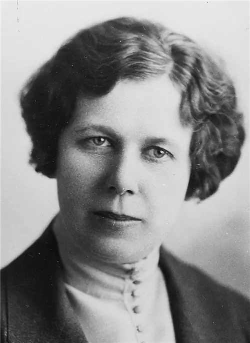 Глэдис Пайл, первая избранная женщина-сенатор