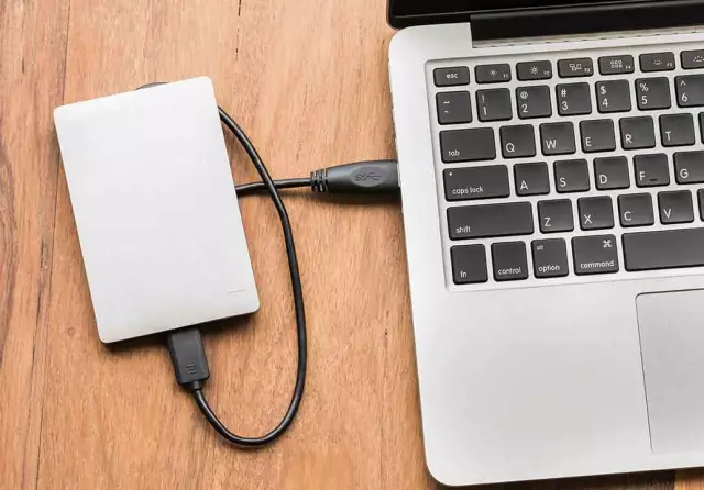 Сделайте резервную копию вашего браузера с новым FavBackup