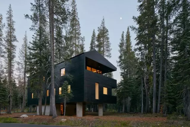 Архитекторы Troll Hus / Mork-Ulnes