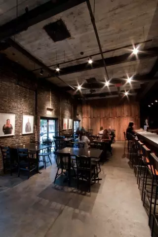 Creative Alliance Cafe / PI.KL Studio + Kroiz Architecture