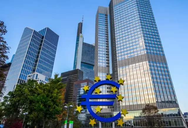 Европейский центральный банк / Coop Himmelb (l) au