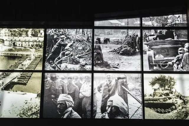 Вместе с контекстом жизни (вместо простого содержания)