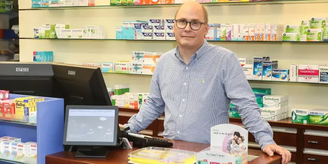 Демонстрация динамики электронно-светового взаимодействия, проистекающего из первого принципа: новый набор инструментов для нанооптики позволяет проводить теоретическое описание с максимально возможно