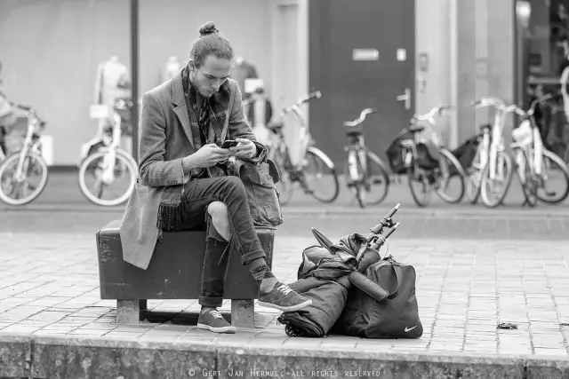 Спрашивать или не спрашивать в уличной фотографии?