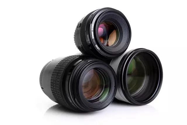 Объективы для фотоаппаратов: сужение выбора
