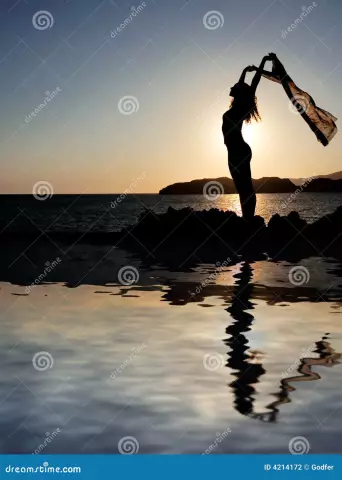 Бывший член банды находит красоту и покой, работая общественным фотографом