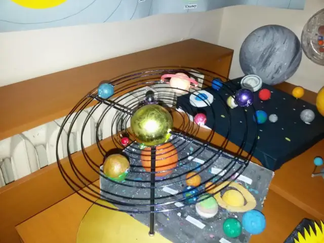 Исследования в космосе: Светящиеся стеклянные капли на МКС