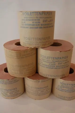 Более экологичная (коричневая) туалетная бумага и неуловимый зеленый потребитель