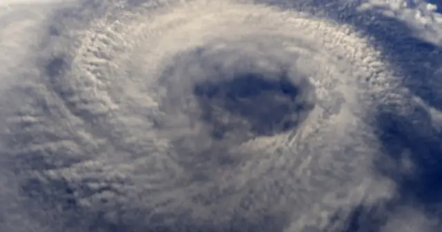 Чабб и путешественники все еще борются с постом об изменении климата Сэнди