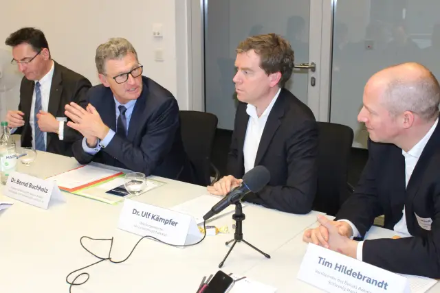 Бизнес-лидеры и научные круги вместе работают над созданием новой экономики