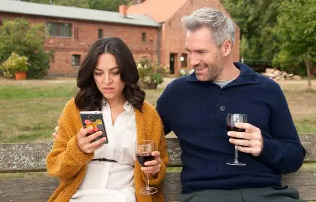 Acoustic Balloon Bass: 7 шагов