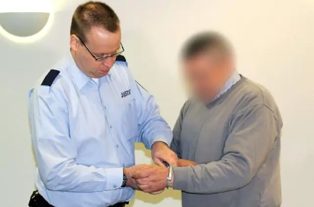 Зверское убийство, носимый свидетель и маловероятный подозреваемый