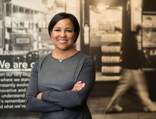 Walgreens Boots Alliance создает гладкий макияж