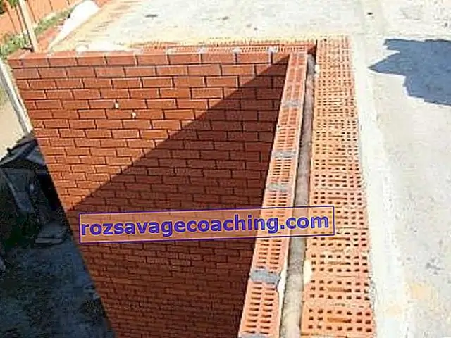 Размер влияет на структуру полых наночастиц