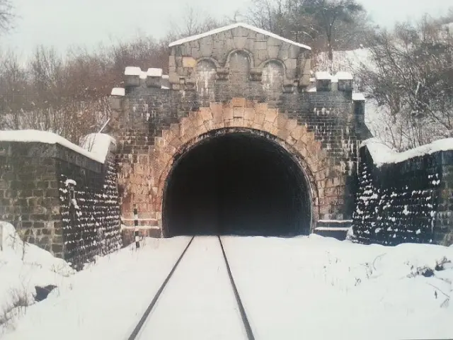 История самого успешного побега из туннеля в истории Берлинской стены